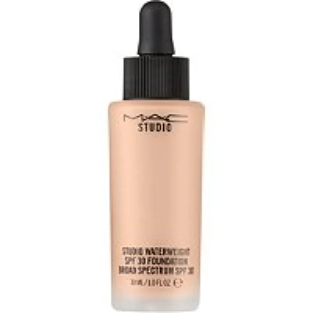 MAC Studio Waterweight Foundation SPF30 30 ml