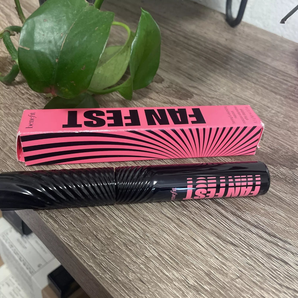 Benefit Fan Fest Fanning & Volumizing Mascara