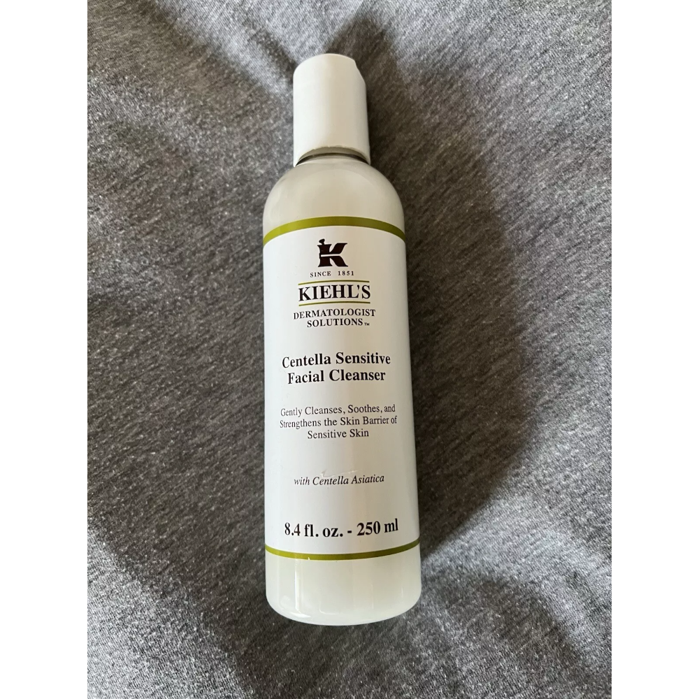 Kiehl's Centella Sensitive Facial Cleanser