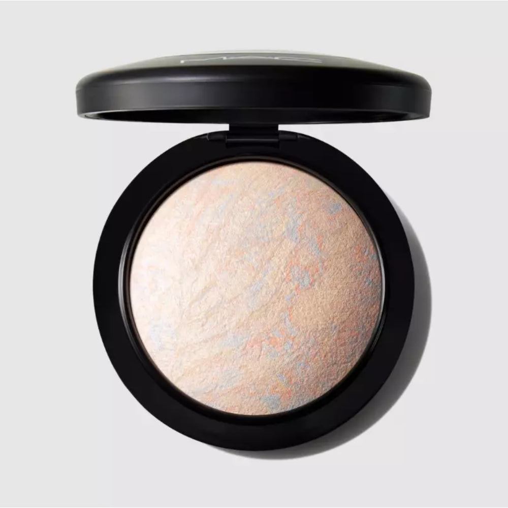 MAC Mineralize Skinfinish Natural