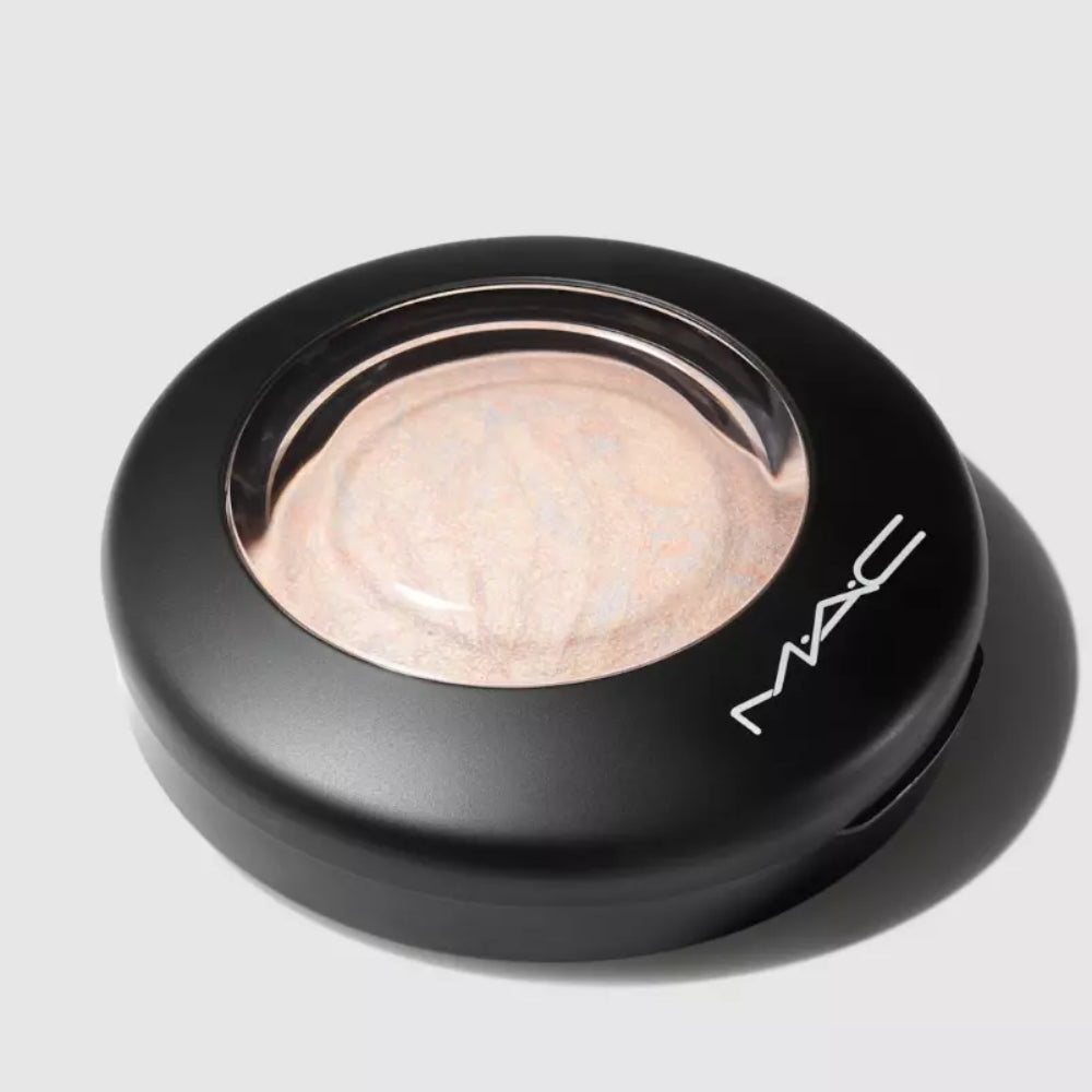 MAC Mineralize Skinfinish Natural