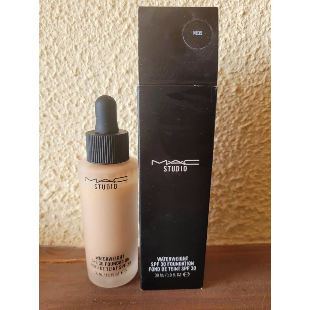 MAC Studio Waterweight Foundation SPF30