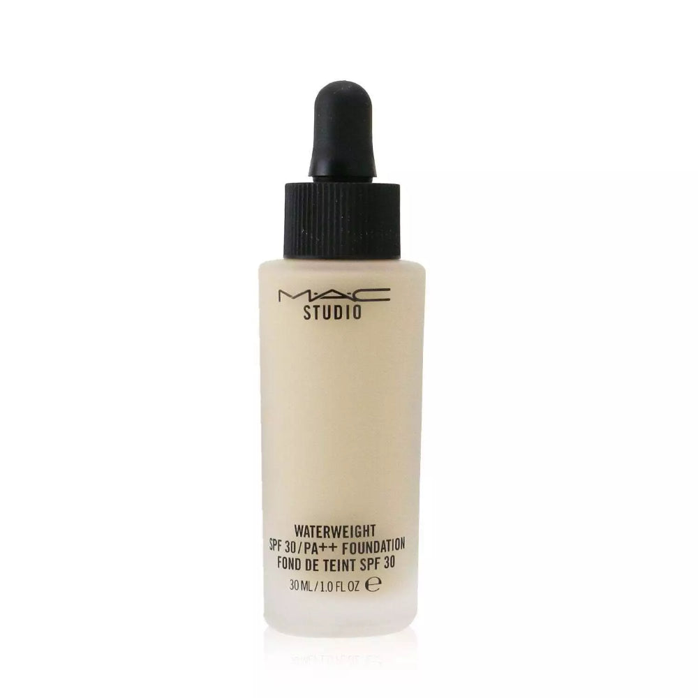 MAC Studio Waterweight Foundation SPF30