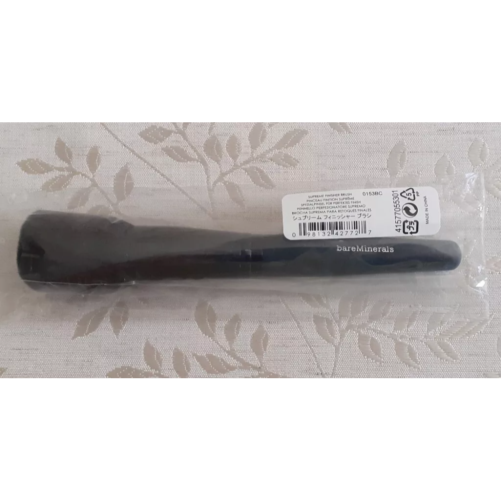 BareMinerals Supreme Finisher Brush 1 piece